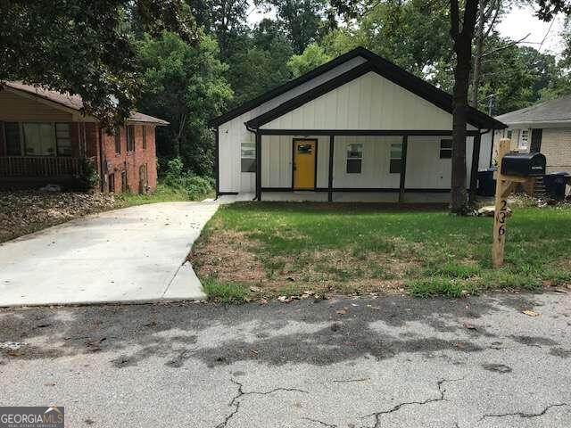 Photo 2 of 24 of 236 Barfield AVE house