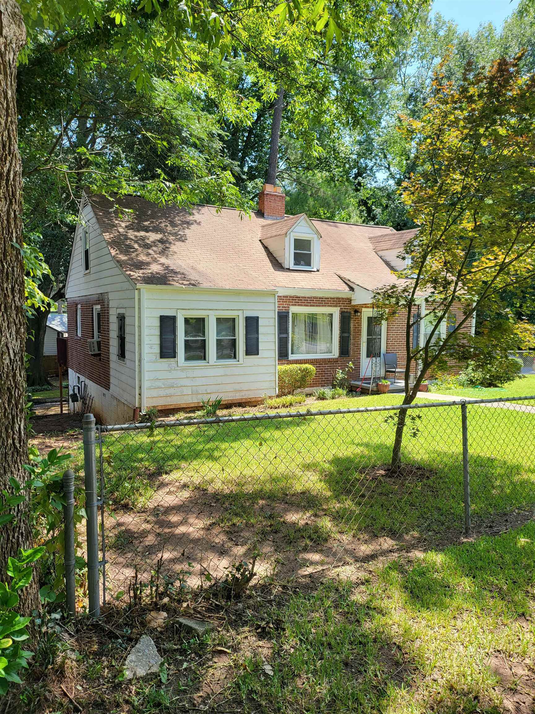 Photo 1 of 5 of 1846 S Gordon ST house