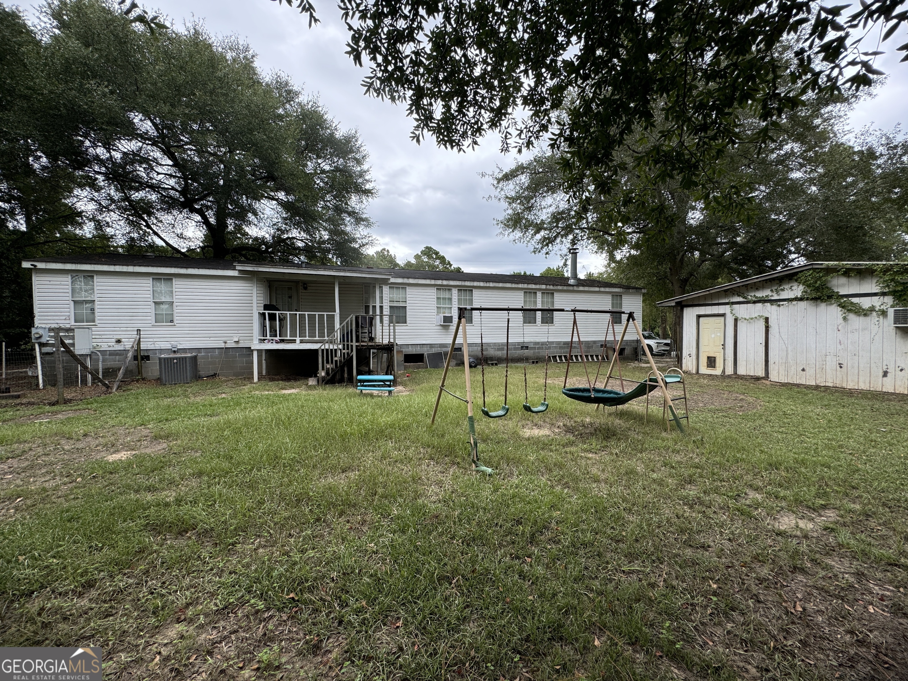 Photo 34 of 36 of 203 River Oak DR mobile home