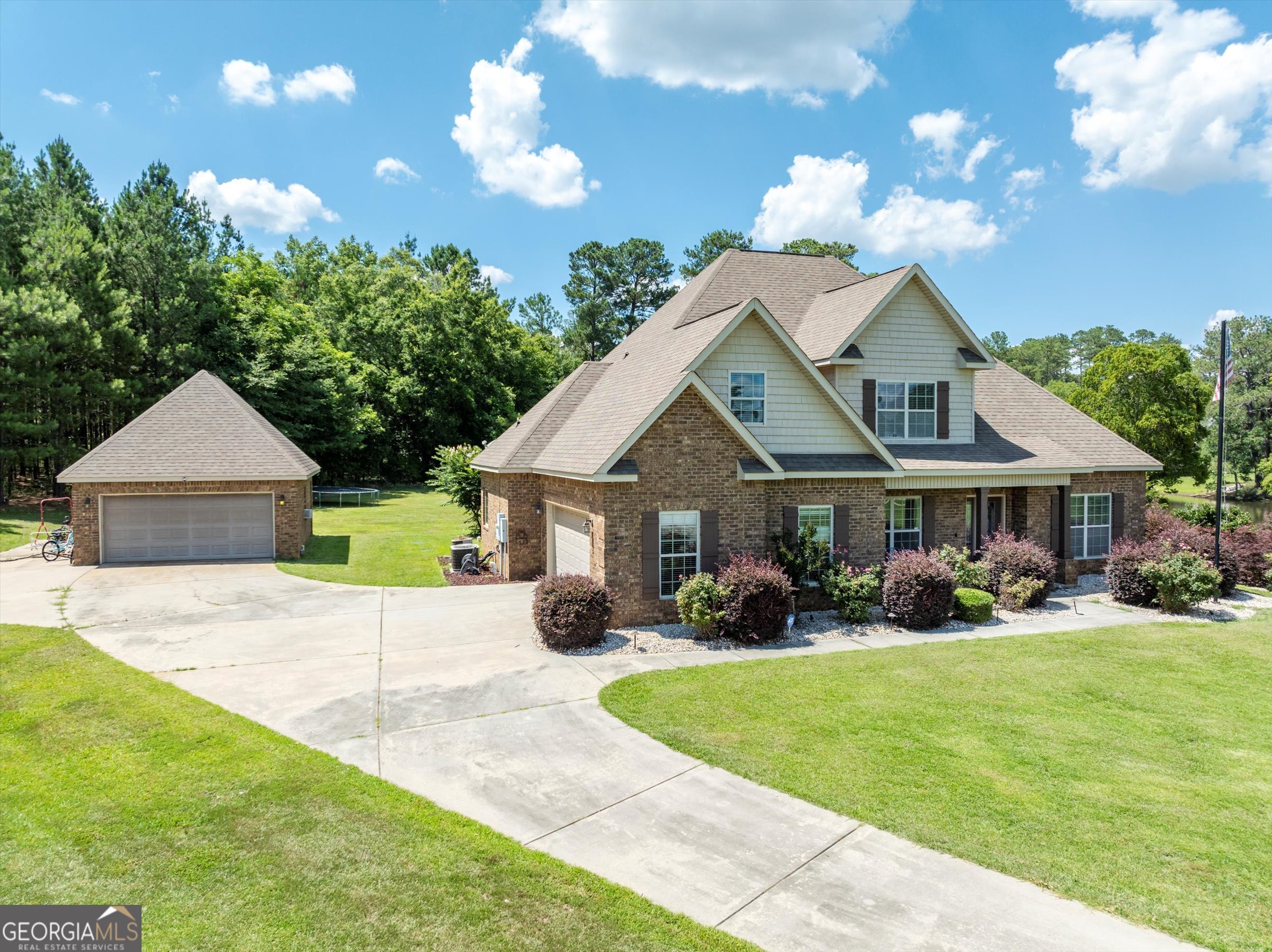 Photo 6 of 57 of 402 Stonehaven CT house