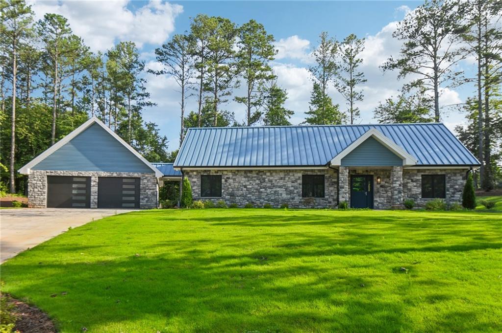 Photo 1 of 42 of 40 Red Oak Circle house