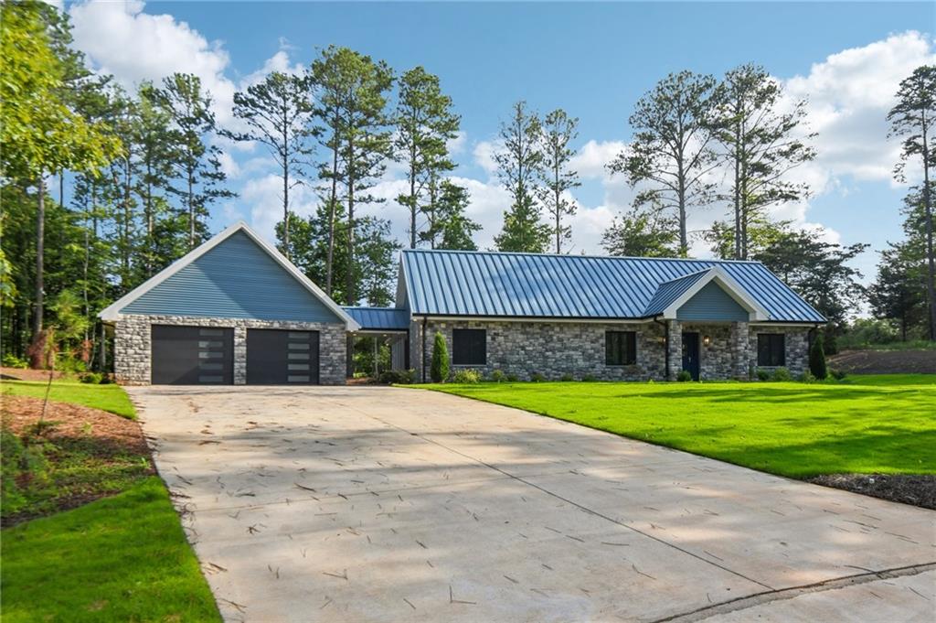 Photo 41 of 42 of 40 Red Oak Circle house