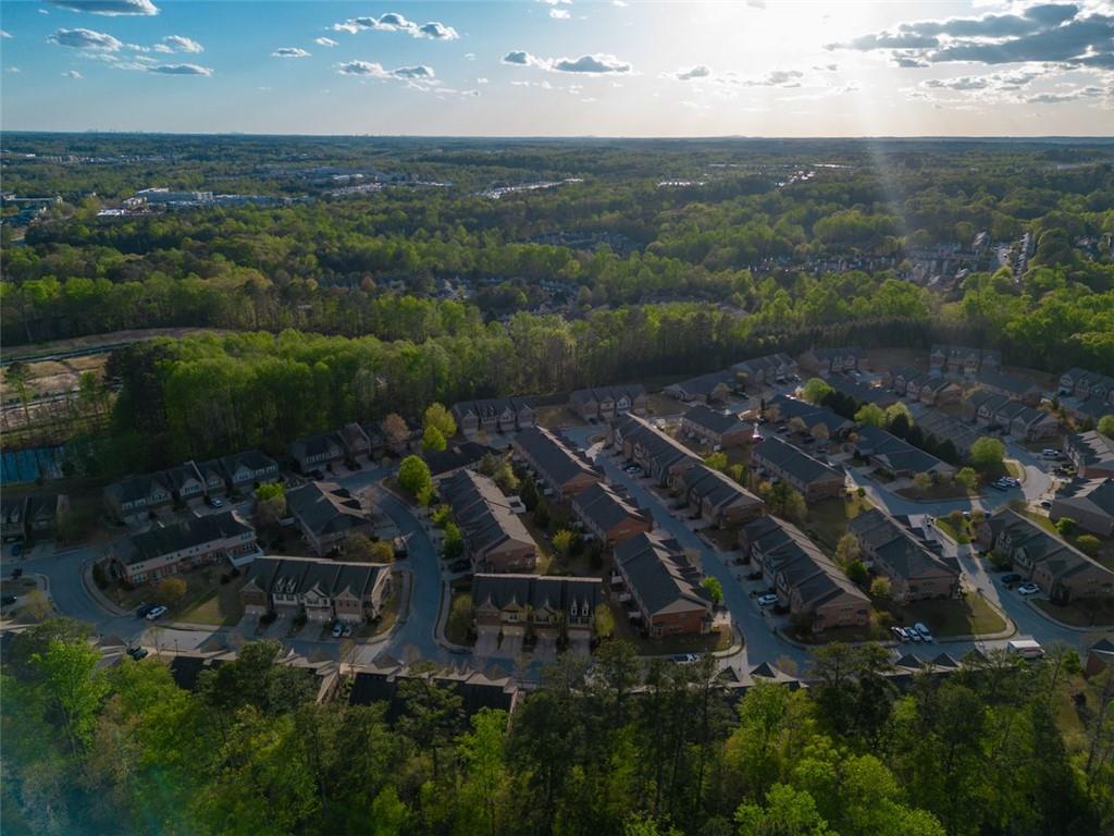 Photo 11 of 50 of 3849 BROCKENHURST Drive condo