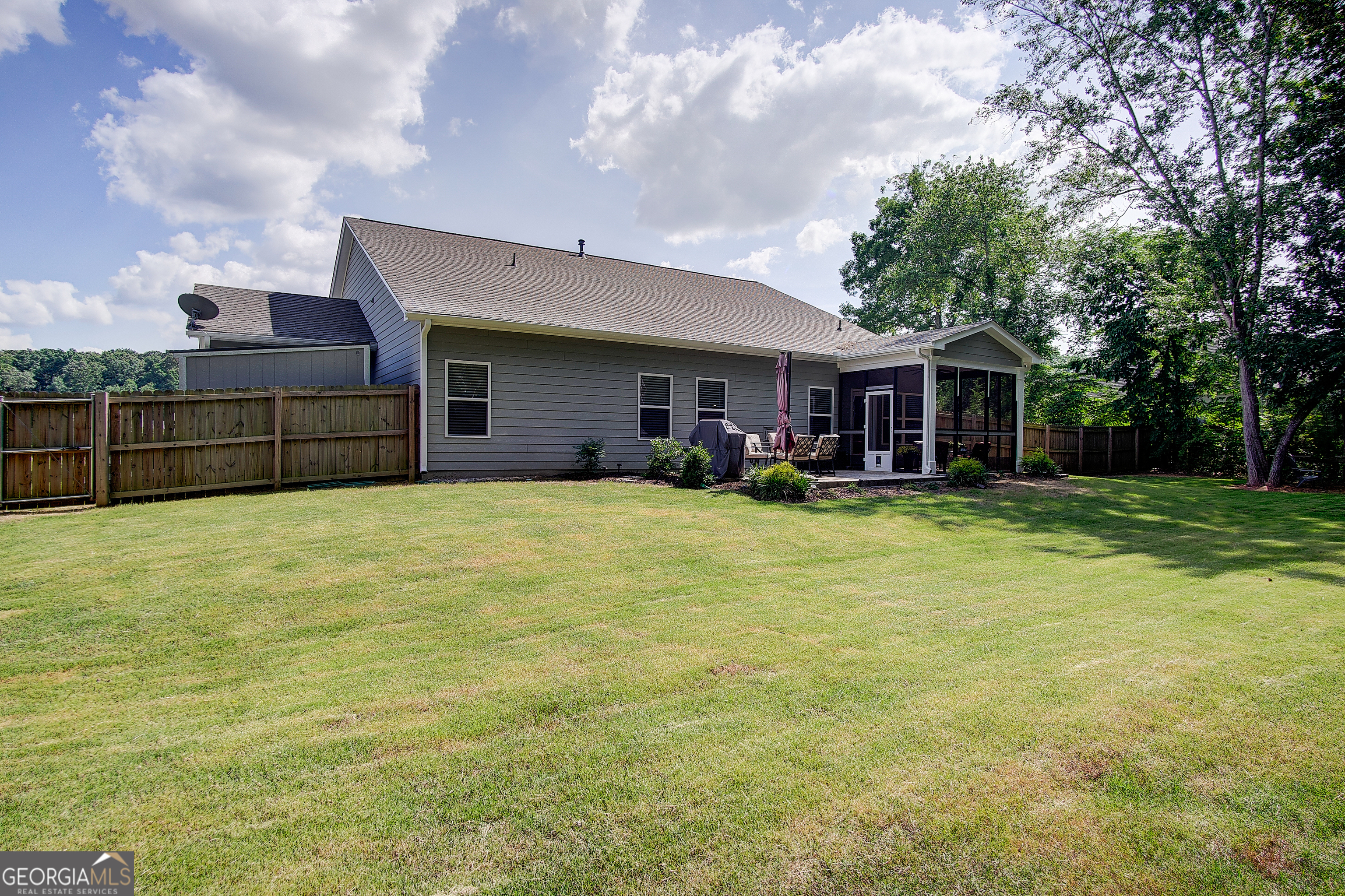 Photo 44 of 69 of 407 Benstone DR NE house