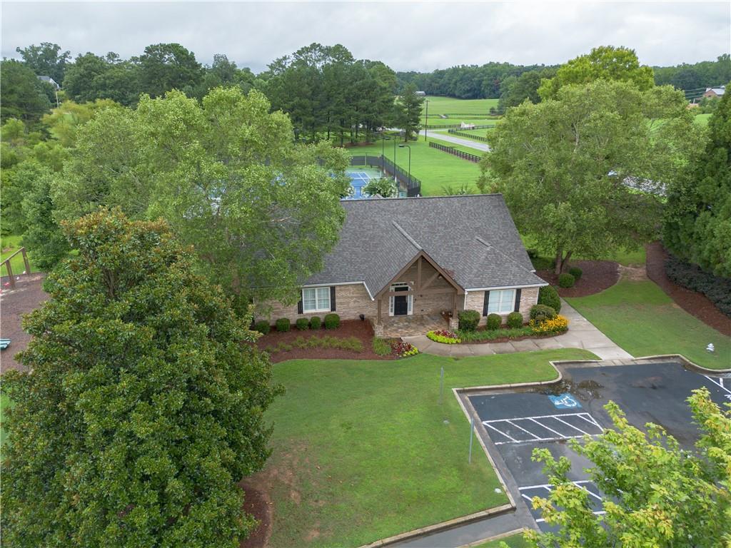 Photo 9 of 16 of 109 Brannon Drive house