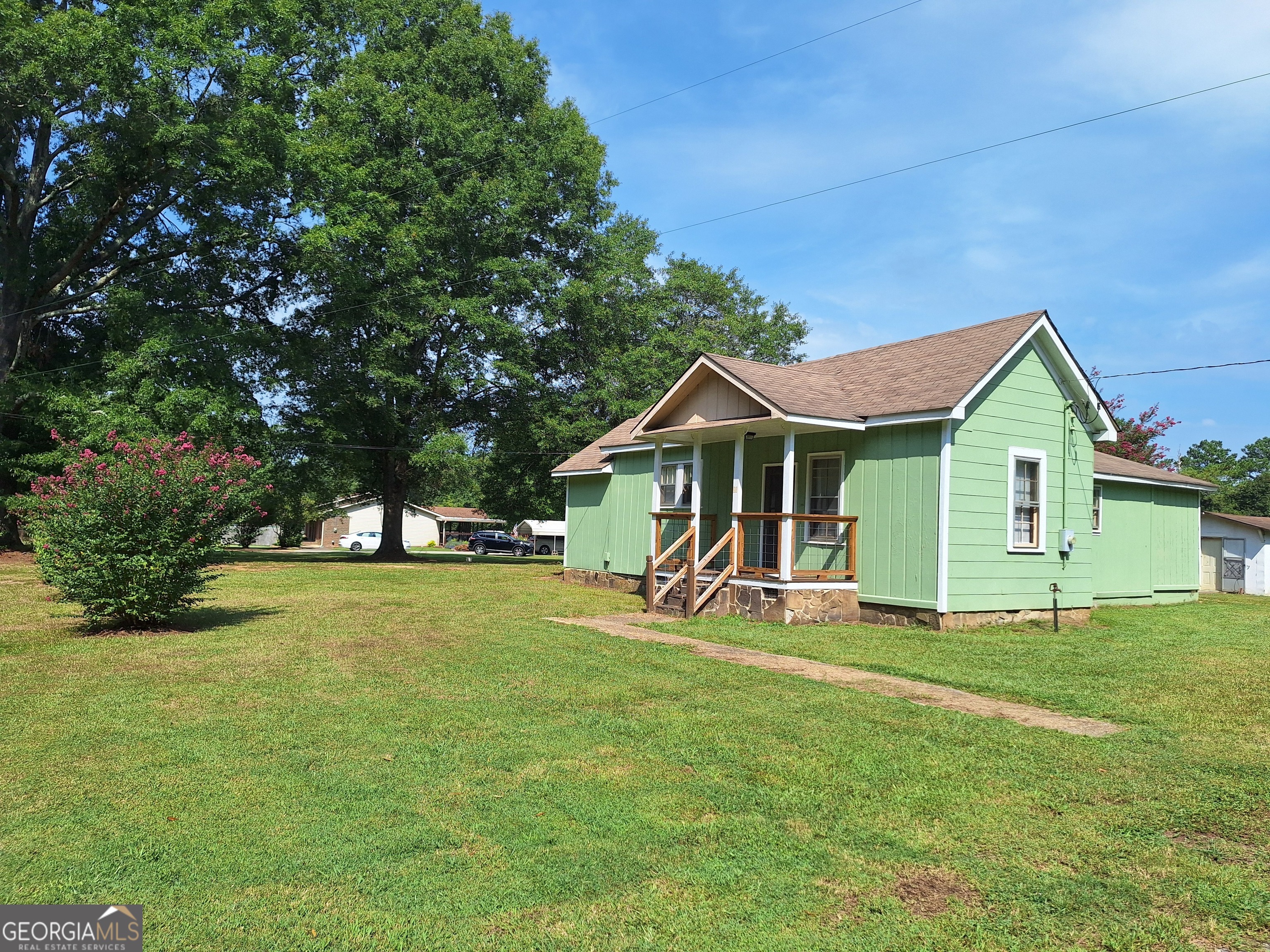 Photo 7 of 21 of 70 Cornelius Rd house