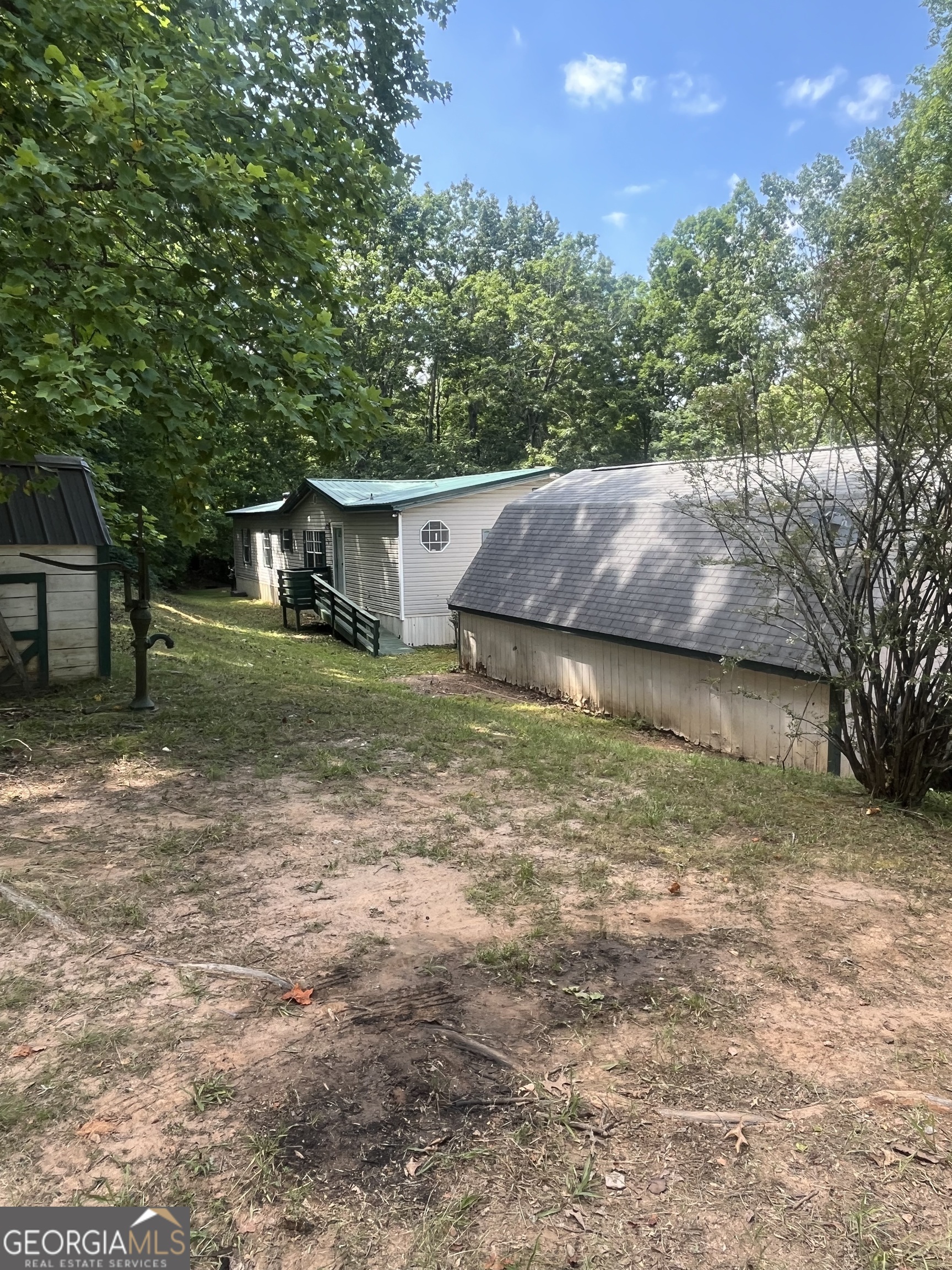 Photo 1 of 20 of 3246 Paradise Valley RD mobile home