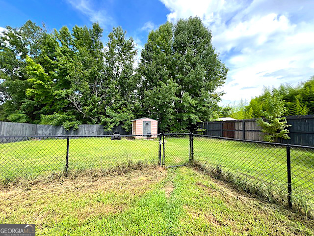 Photo 17 of 19 of 3032 Longmont LN house