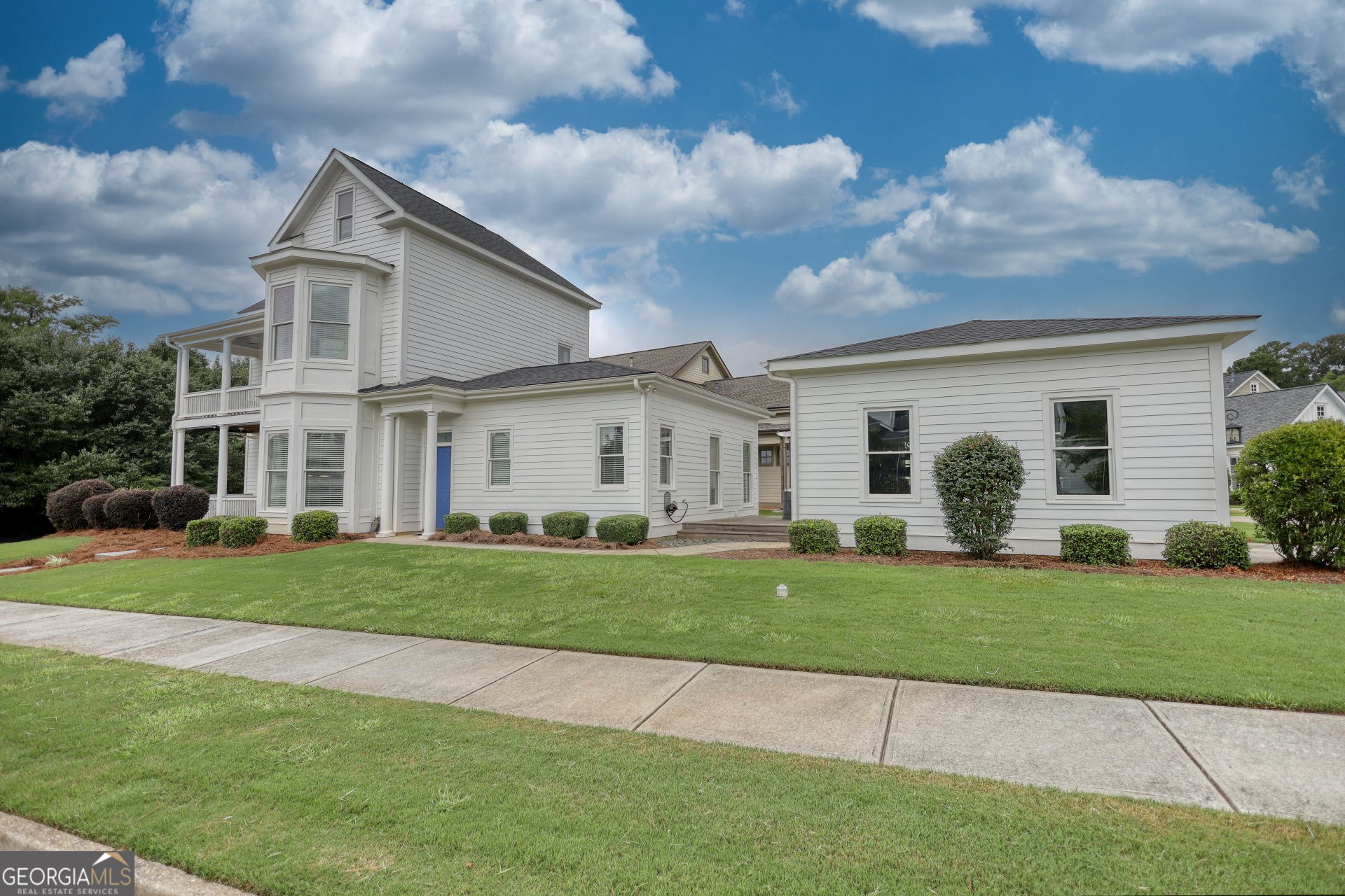 Photo 10 of 67 of 4169 Dorchester DR SE house