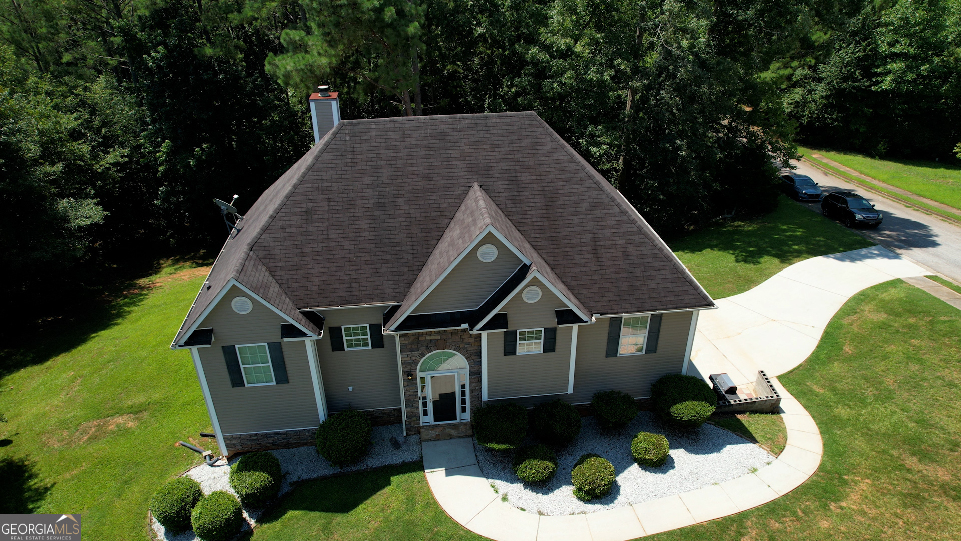 Photo 4 of 61 of 95 Shenandoah LN house