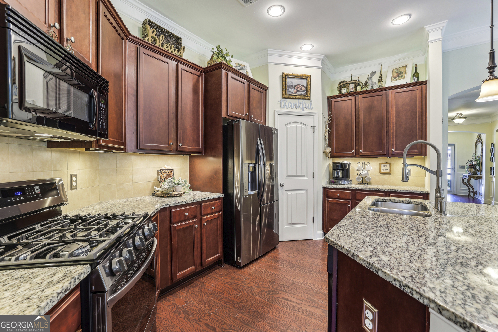 Photo 8 of 40 of 2015 Piedmont LN townhome