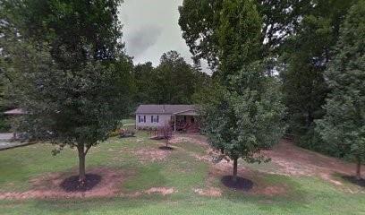 Photo 3 of 3 of 1624 Lumpkin County Parkway mobile home