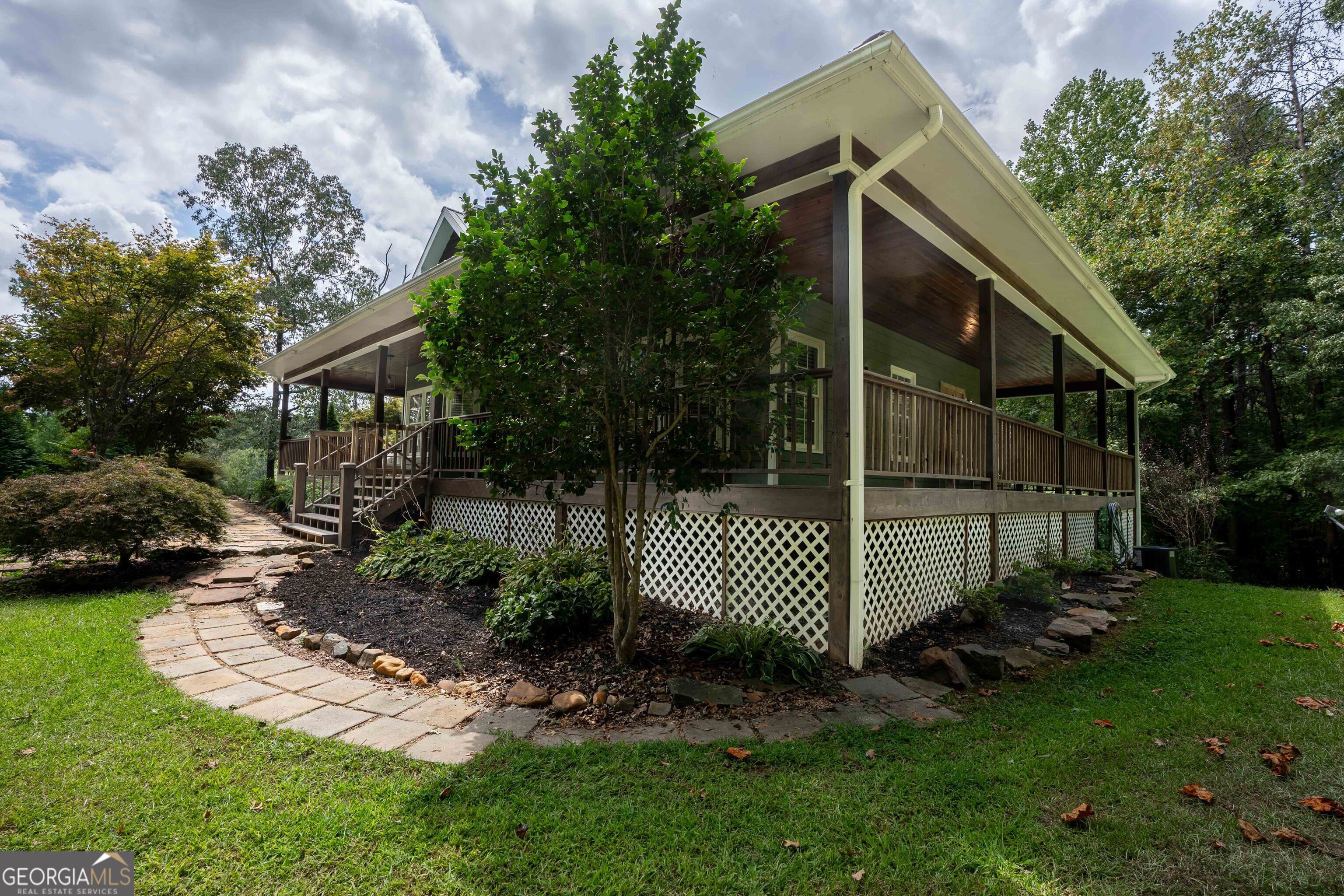 Photo 3 of 82 of 500 Sheep Wallow RD house