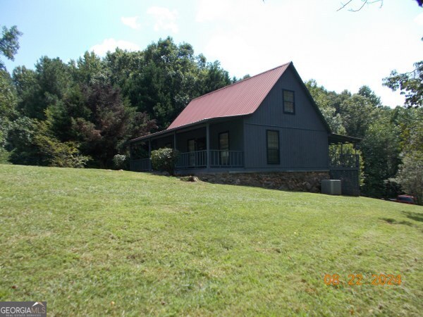 Photo 2 of 20 of 156 Perry LN house