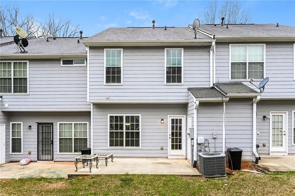 Photo 5 of 25 of 4832 Walden Lake Pointe townhome