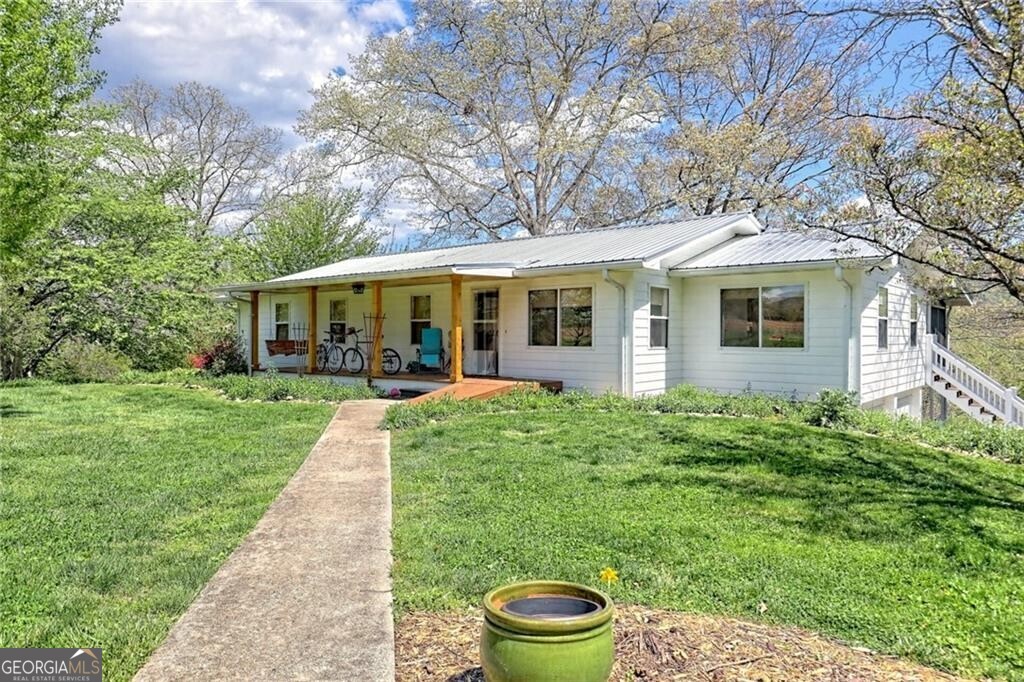 Photo 5 of 40 of 155 Tennessee Ridge DR house