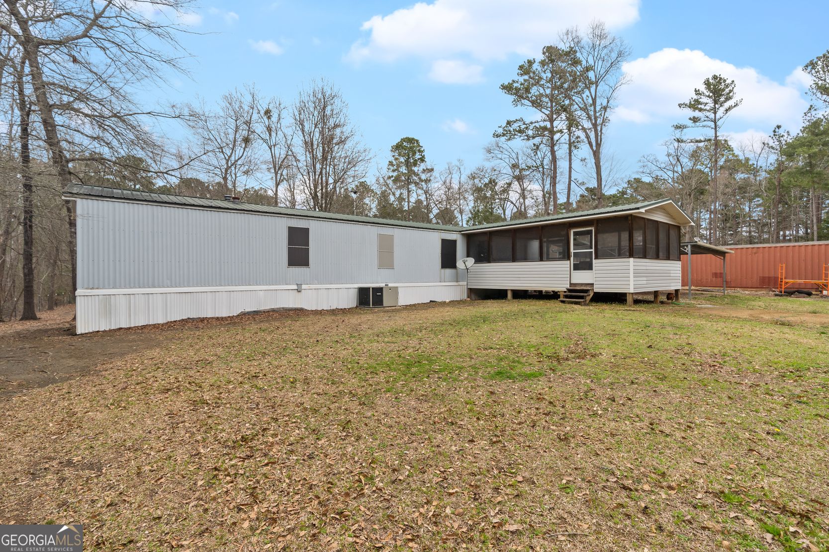 Photo 3 of 27 of 110 Buck Ridge RD mobile home