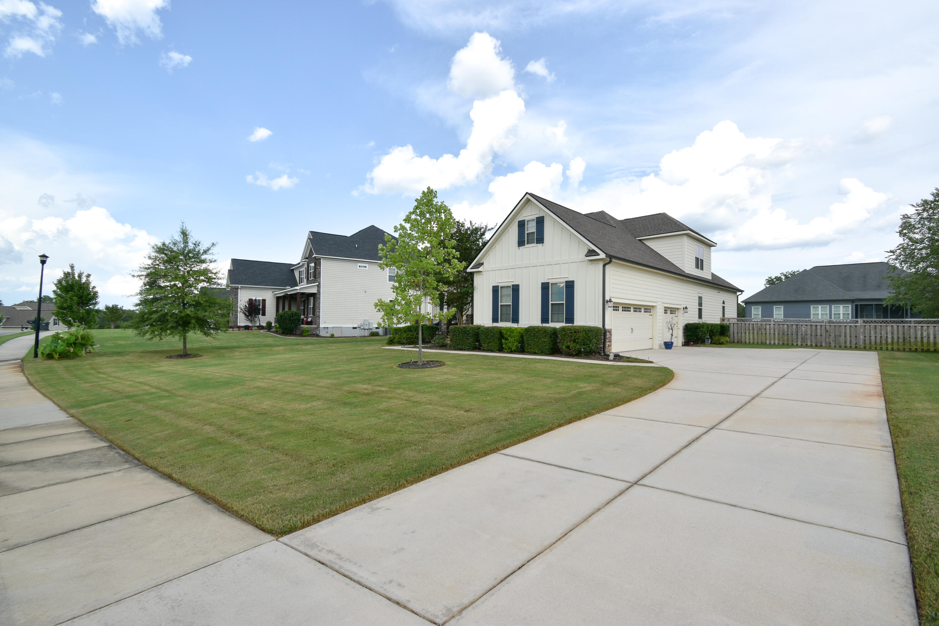 Photo 3 of 60 of 2126 FOTHERGILL Drive house