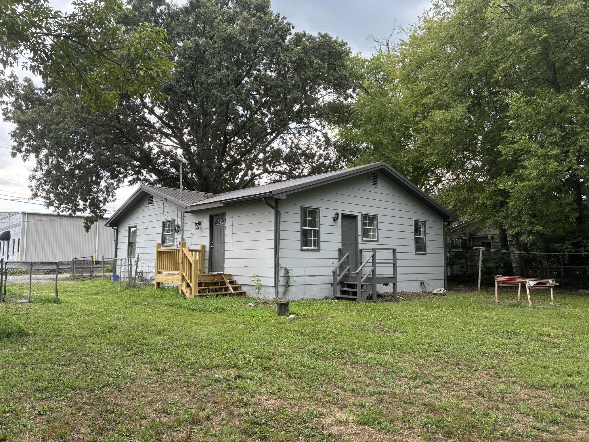 Photo 4 of 15 of 129 Hays St house