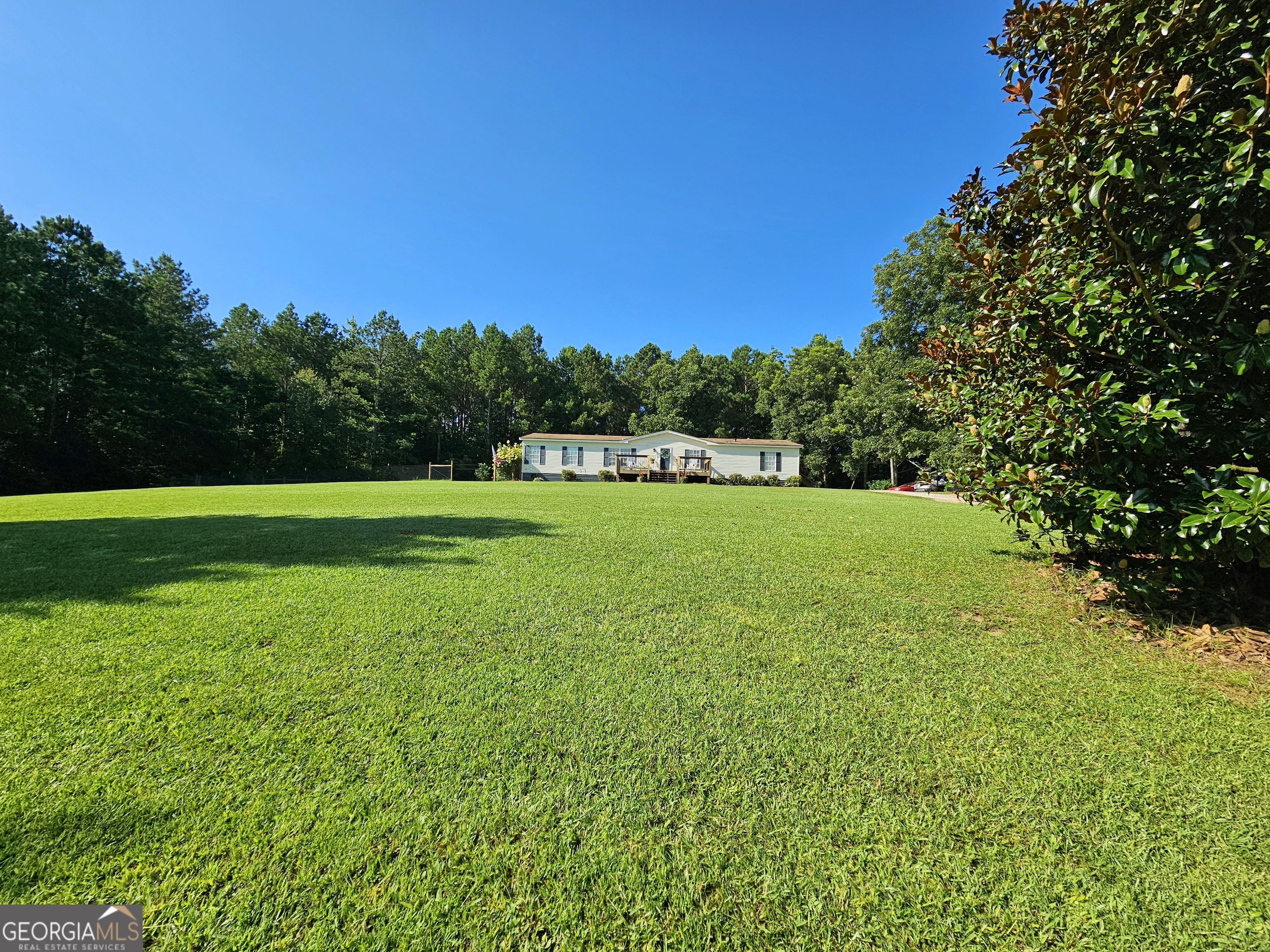 Photo 45 of 48 of 2811 Notnomis RD mobile home