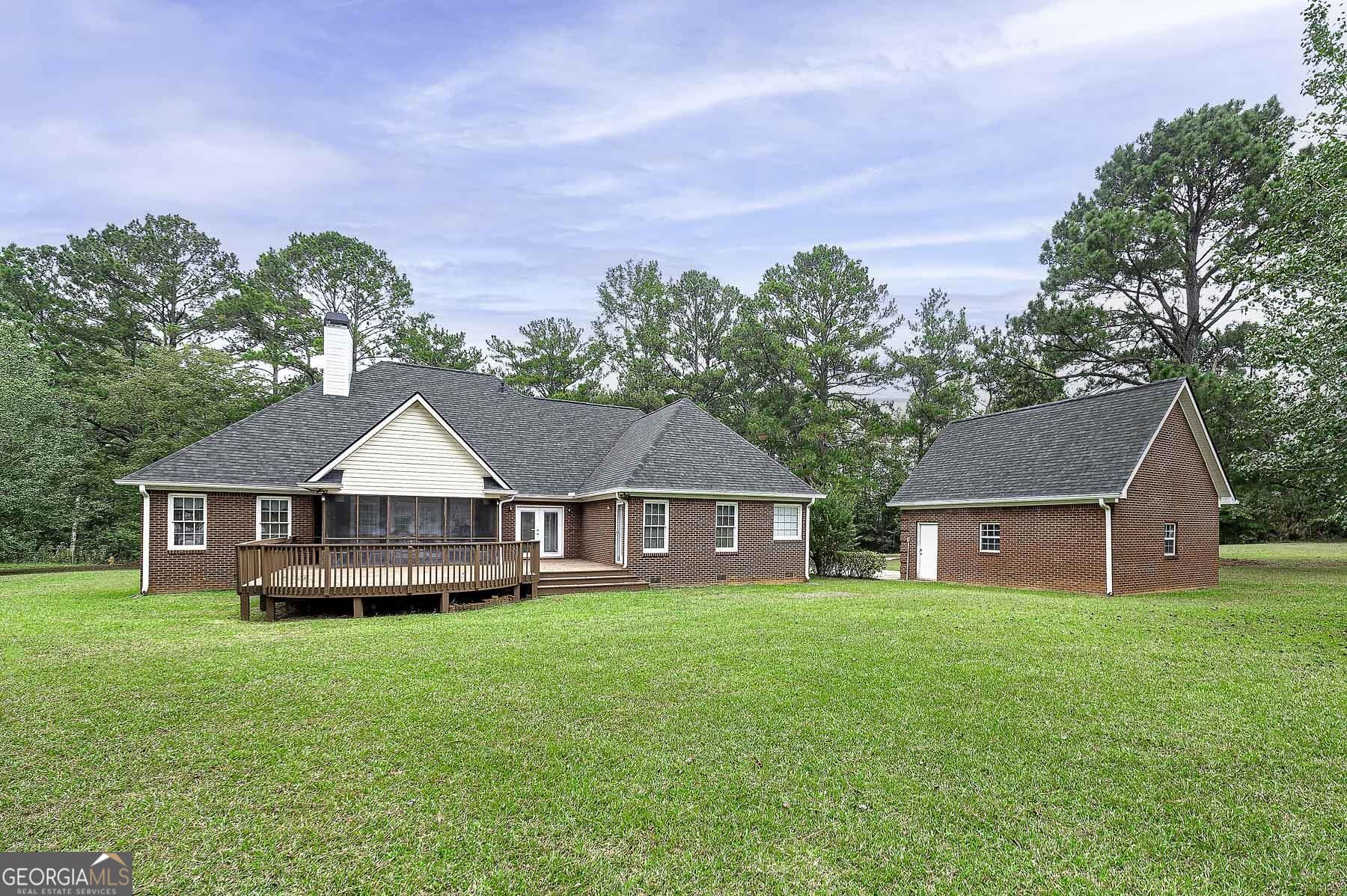 Photo 4 of 36 of 103 Cabin Creek CIR house