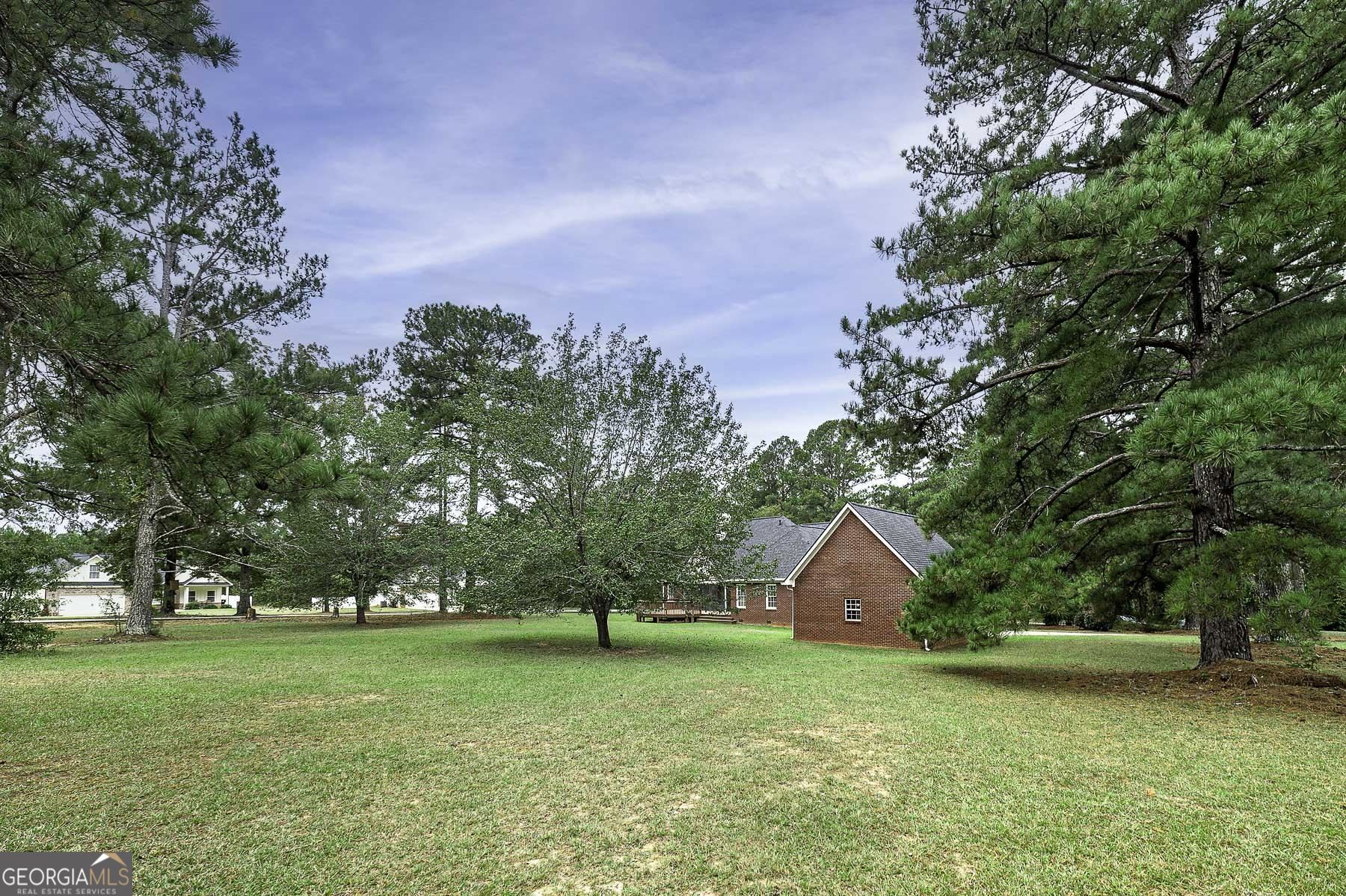 Photo 5 of 36 of 103 Cabin Creek CIR house