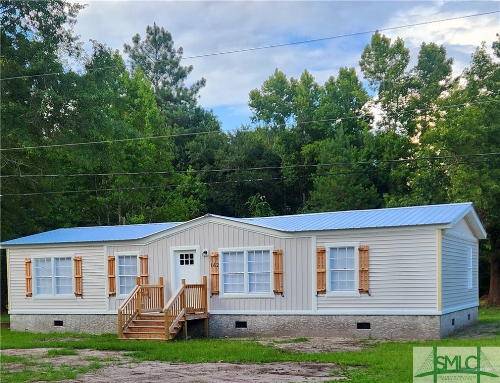 Photo 5 of 7 of 162 Griffin Road mobile home