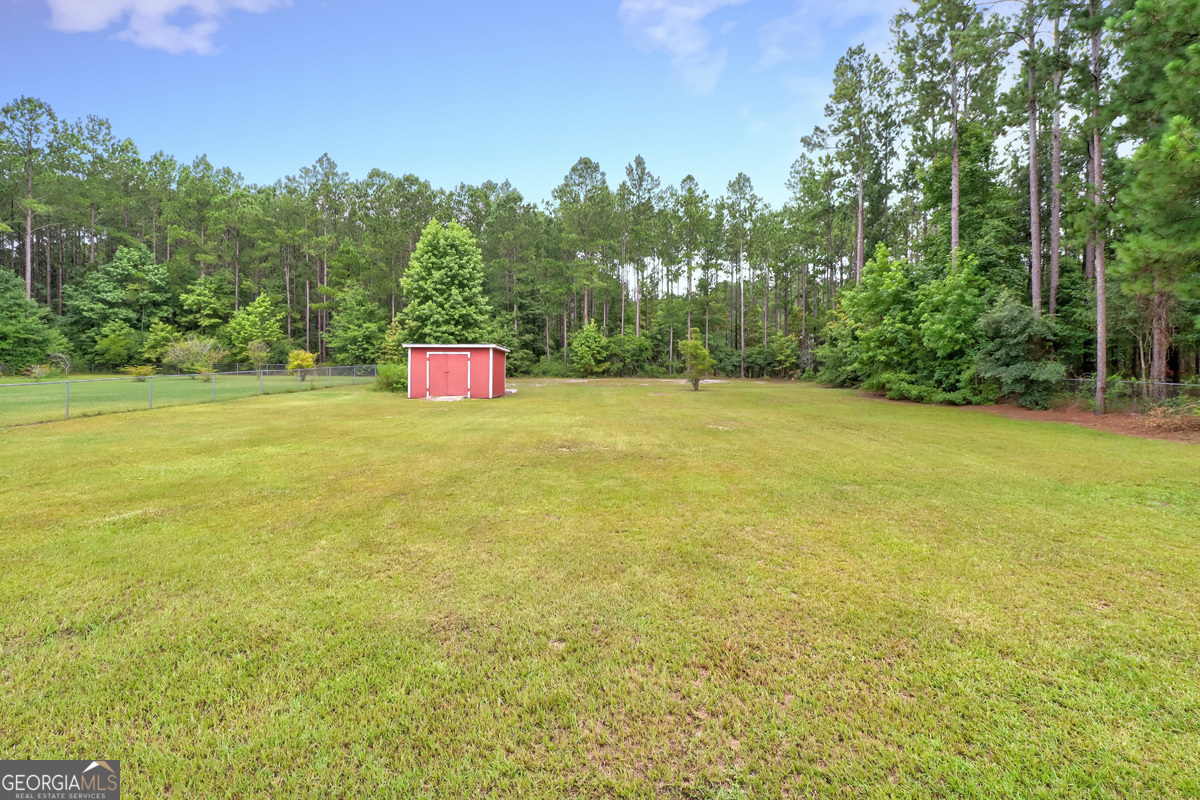 Photo 31 of 32 of 212 Southern Charm WAY mobile home