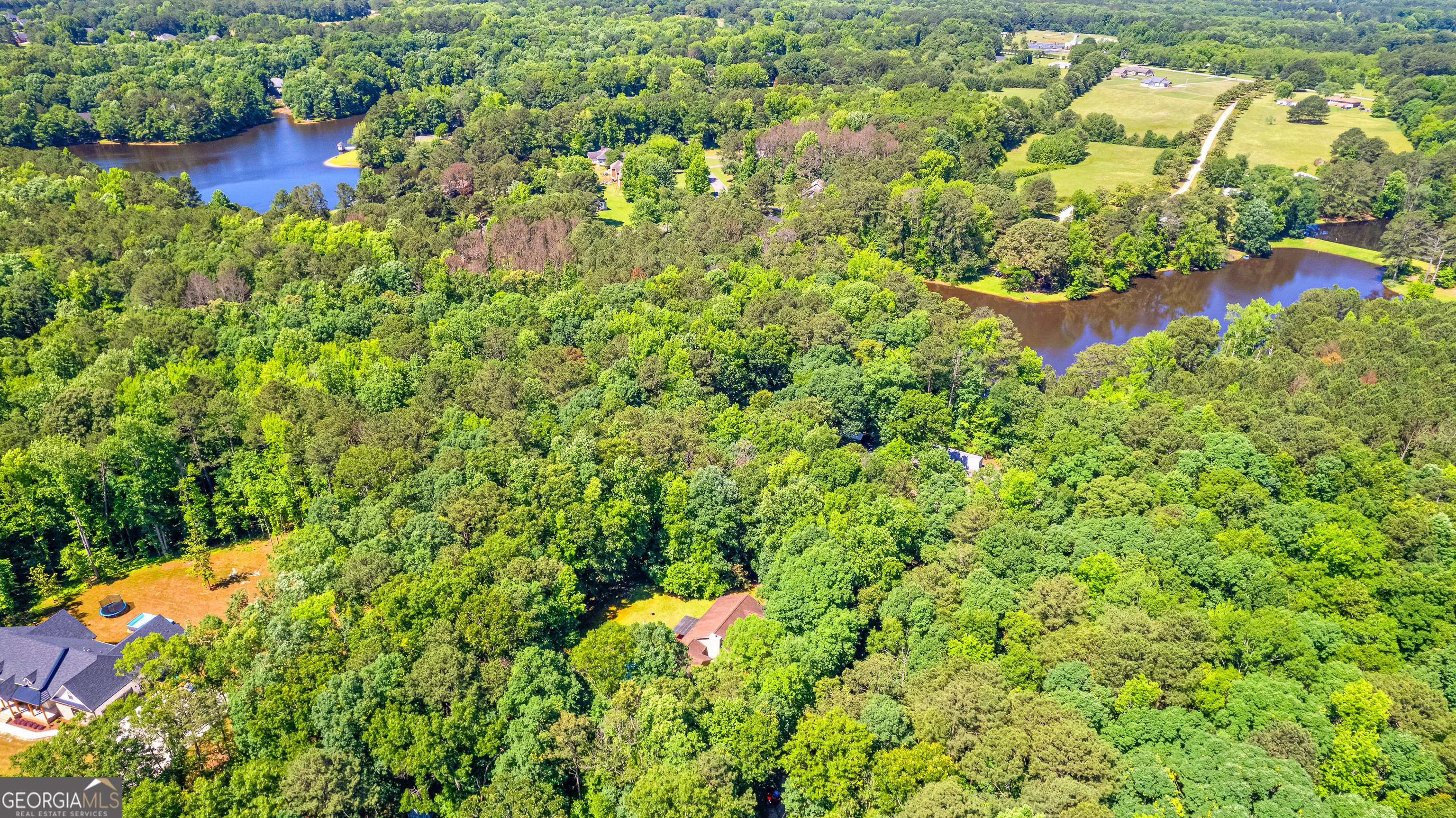 Photo 6 of 54 of 181 Winding Stream TRL house