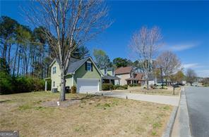 Photo 4 of 10 of 128 Clairidge CIR house