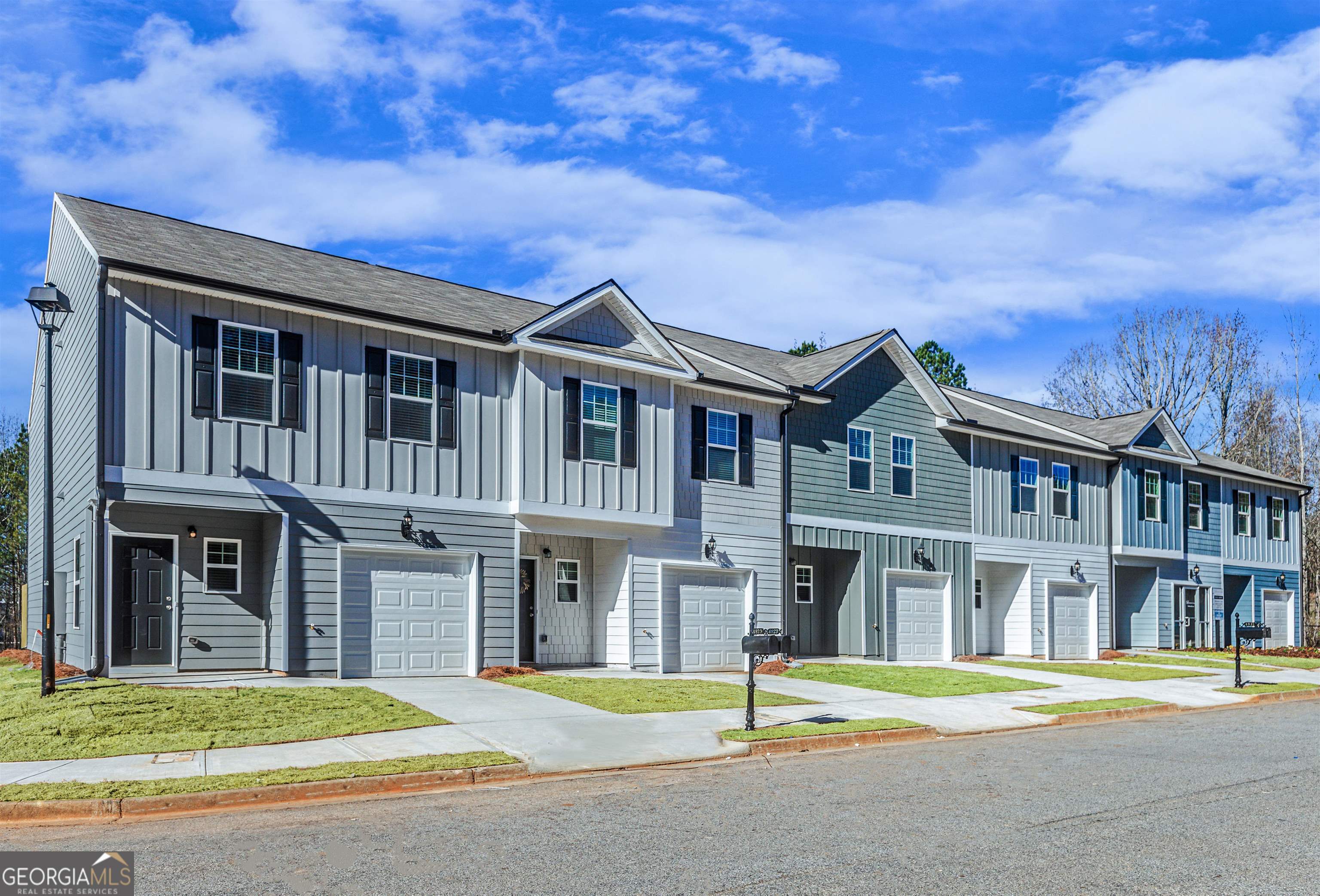 Photo 5 of 30 of 119 Jaxton ST 59 townhome