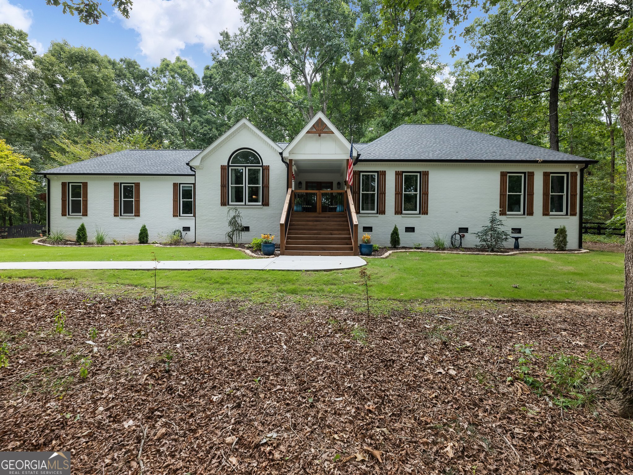 Photo 1 of 47 of 175 Smokey Hollow RD house