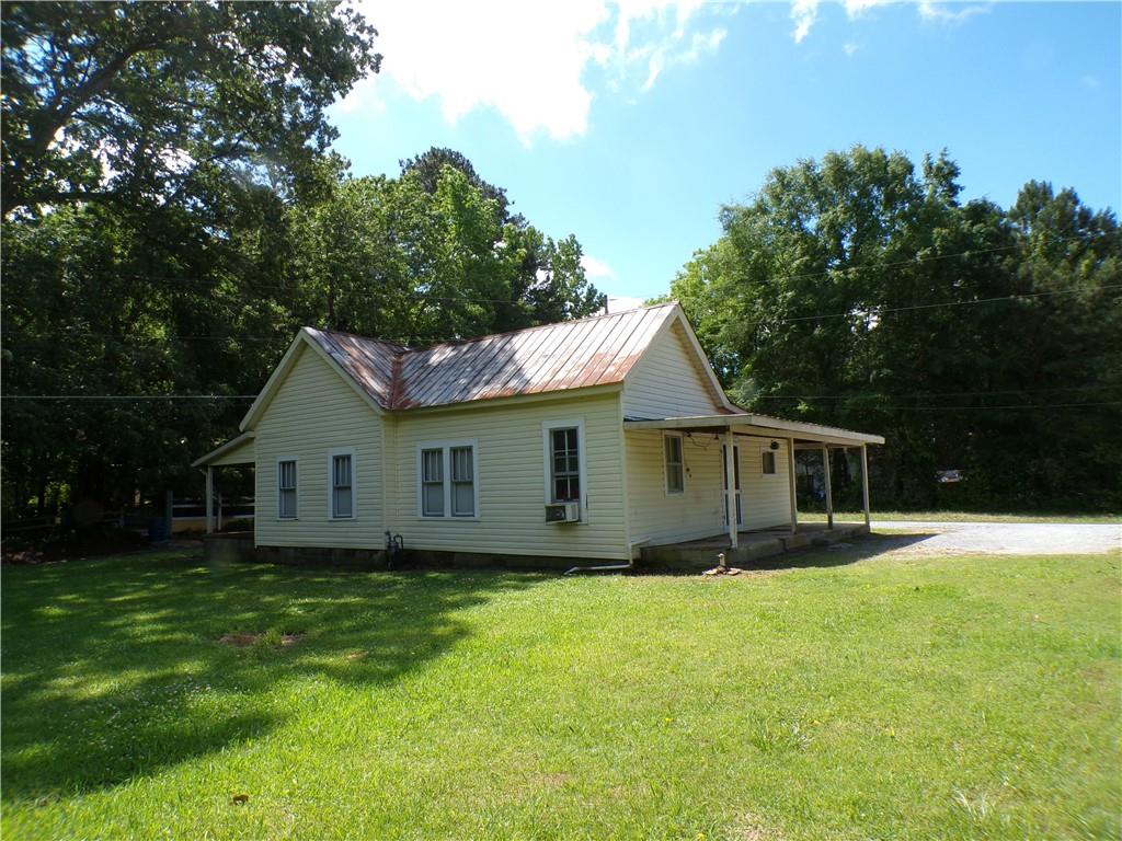 Photo 5 of 28 of 112 Cemetery Street house