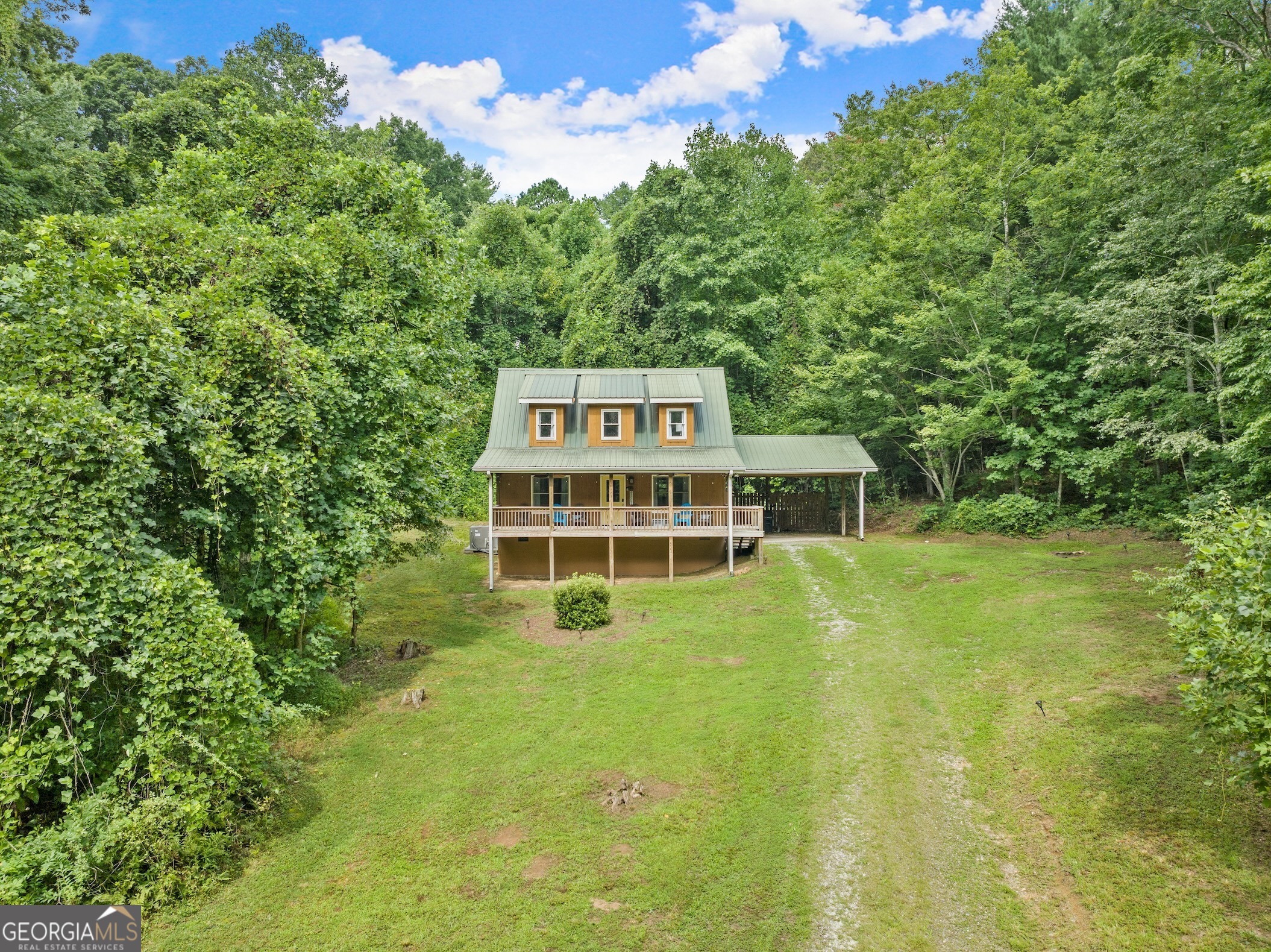 Photo 4 of 48 of 671 E Wolf Creek RD house