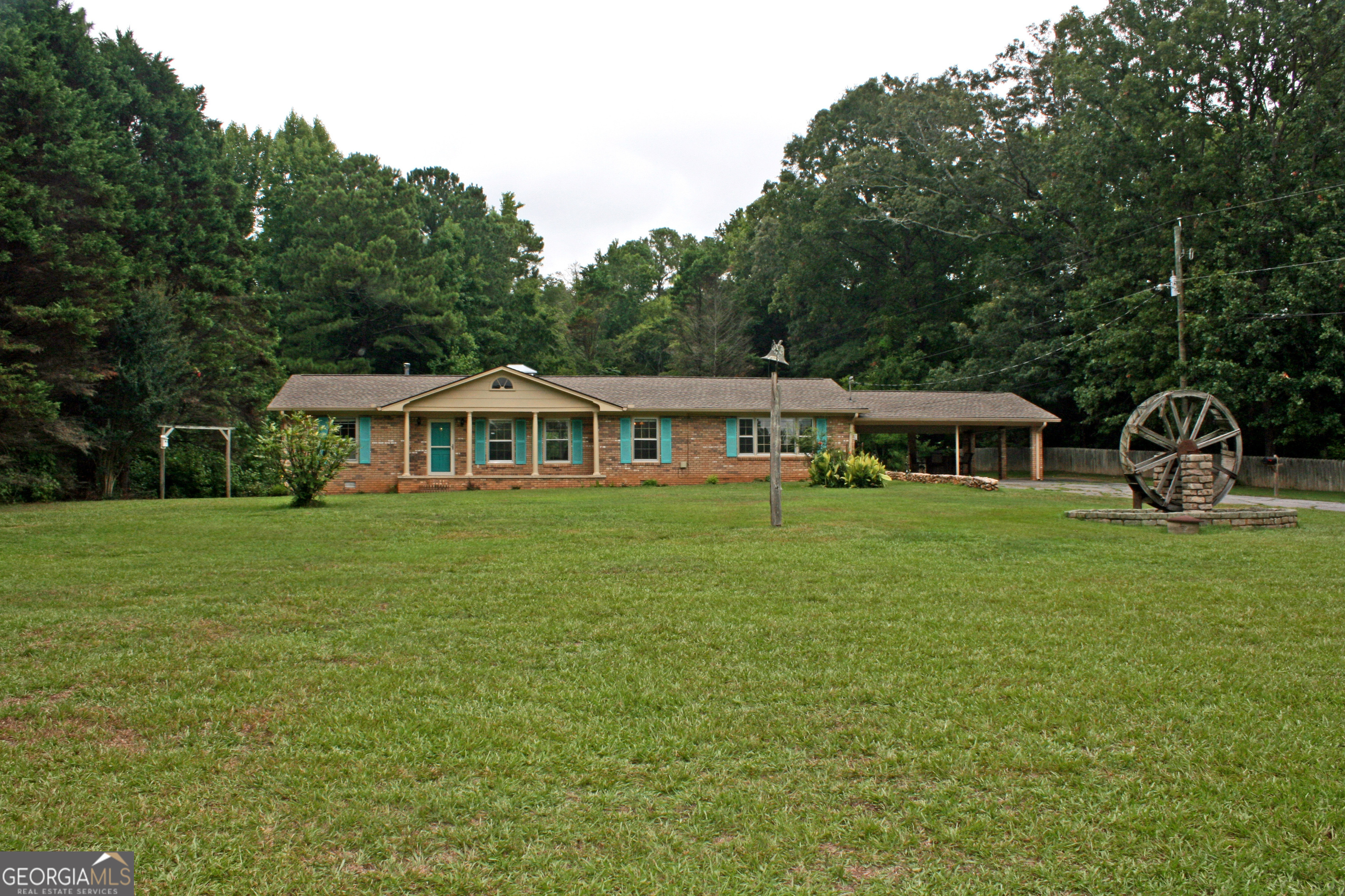 Photo 1 of 42 of 173 Comer RD house