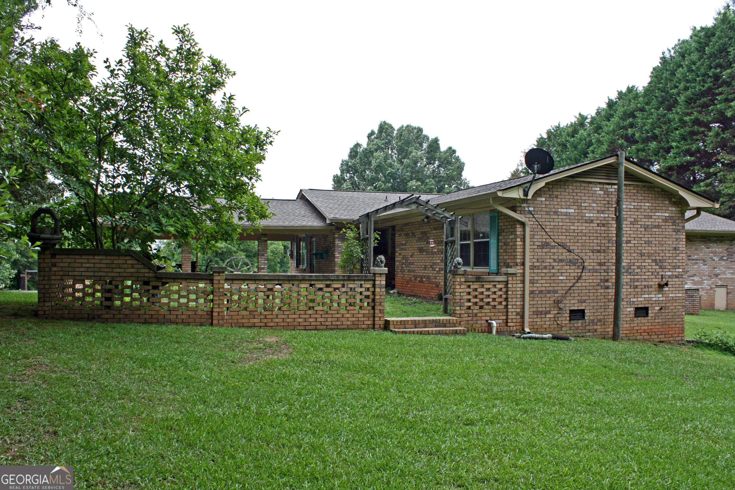 Photo 39 of 42 of 173 Comer RD house