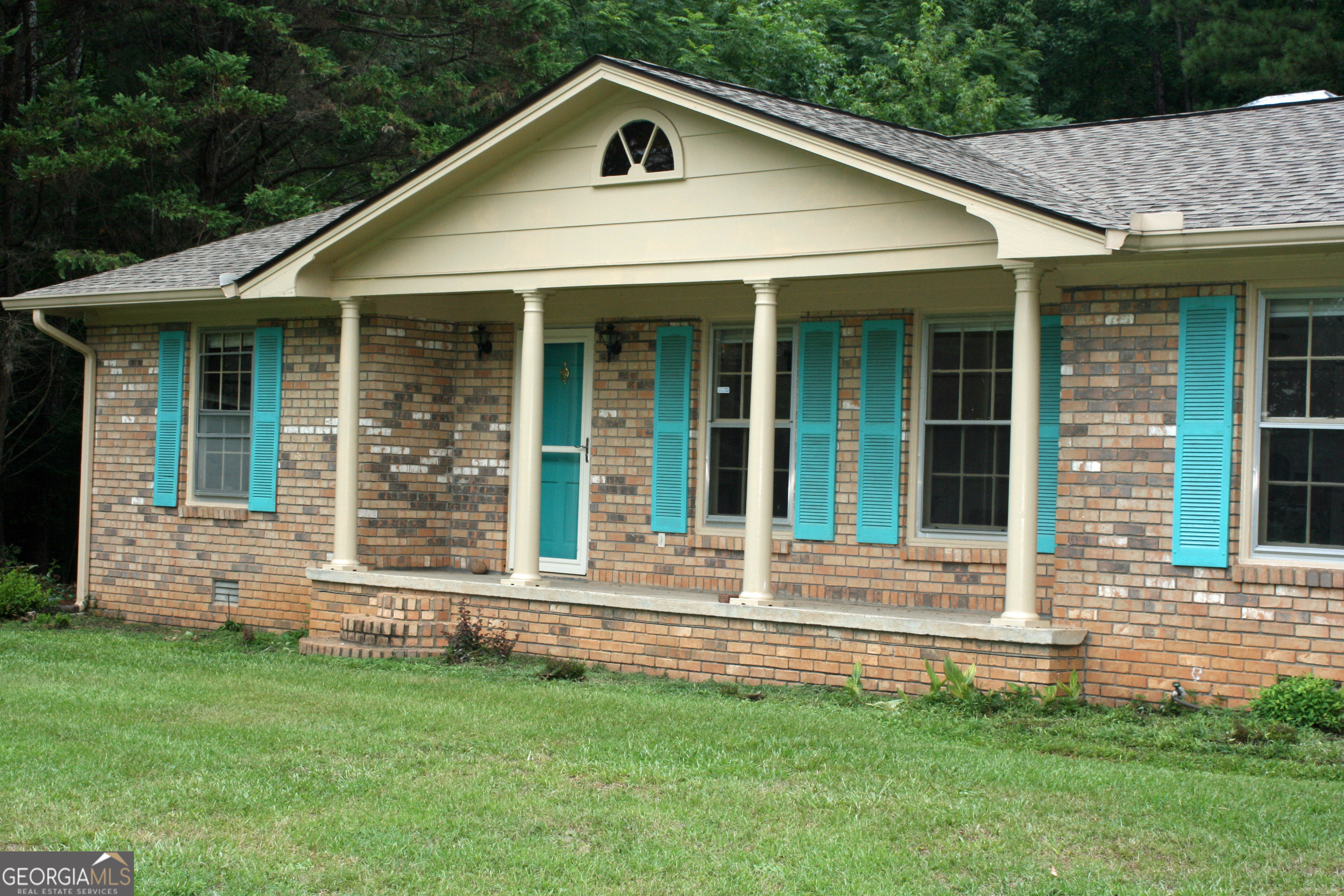 Photo 6 of 42 of 173 Comer RD house