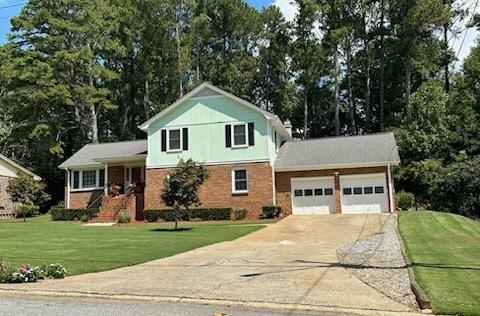 Photo 3 of 45 of 648 Old Hickory Lane SW house