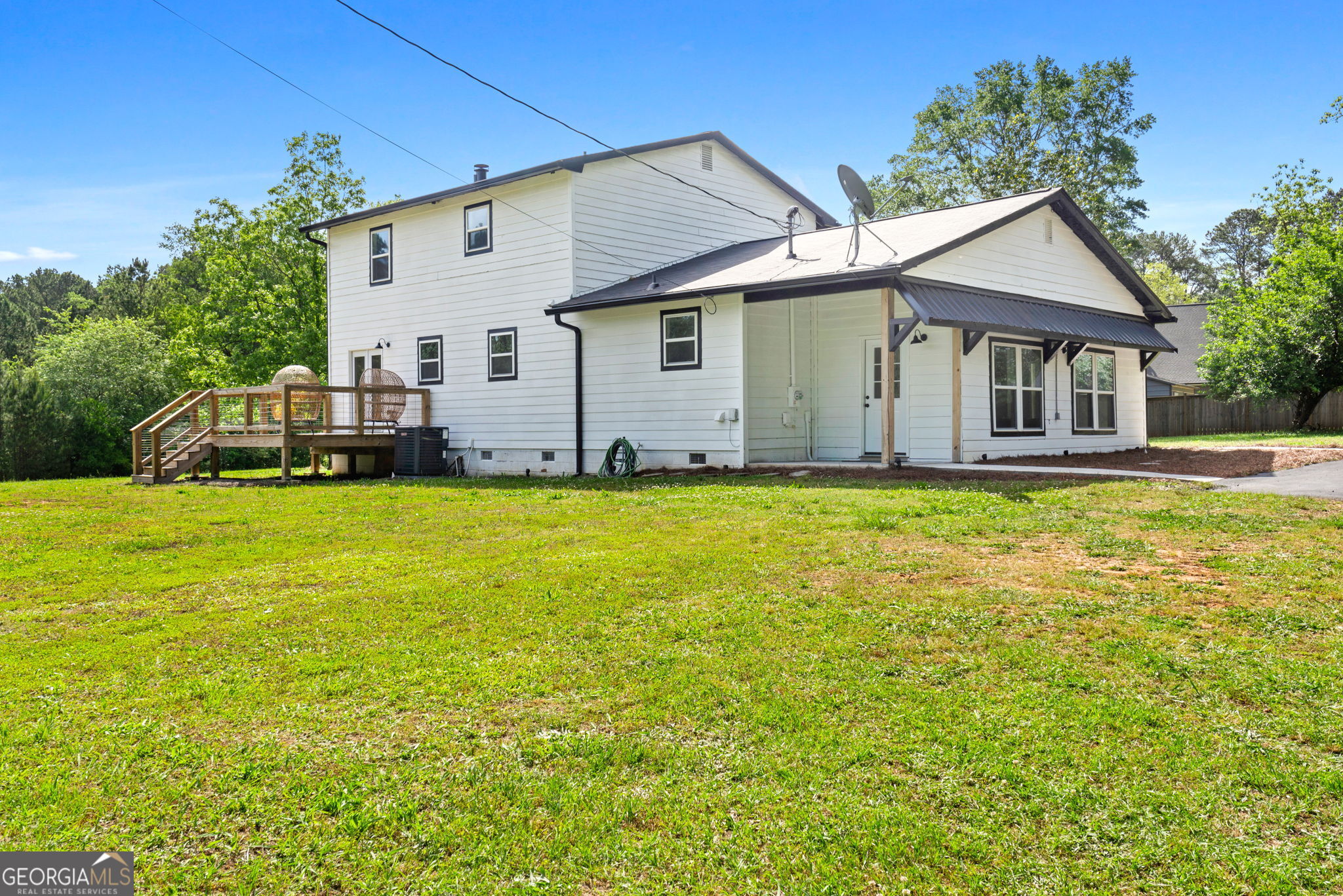 Photo 39 of 44 of 2955 Peeksville RD house