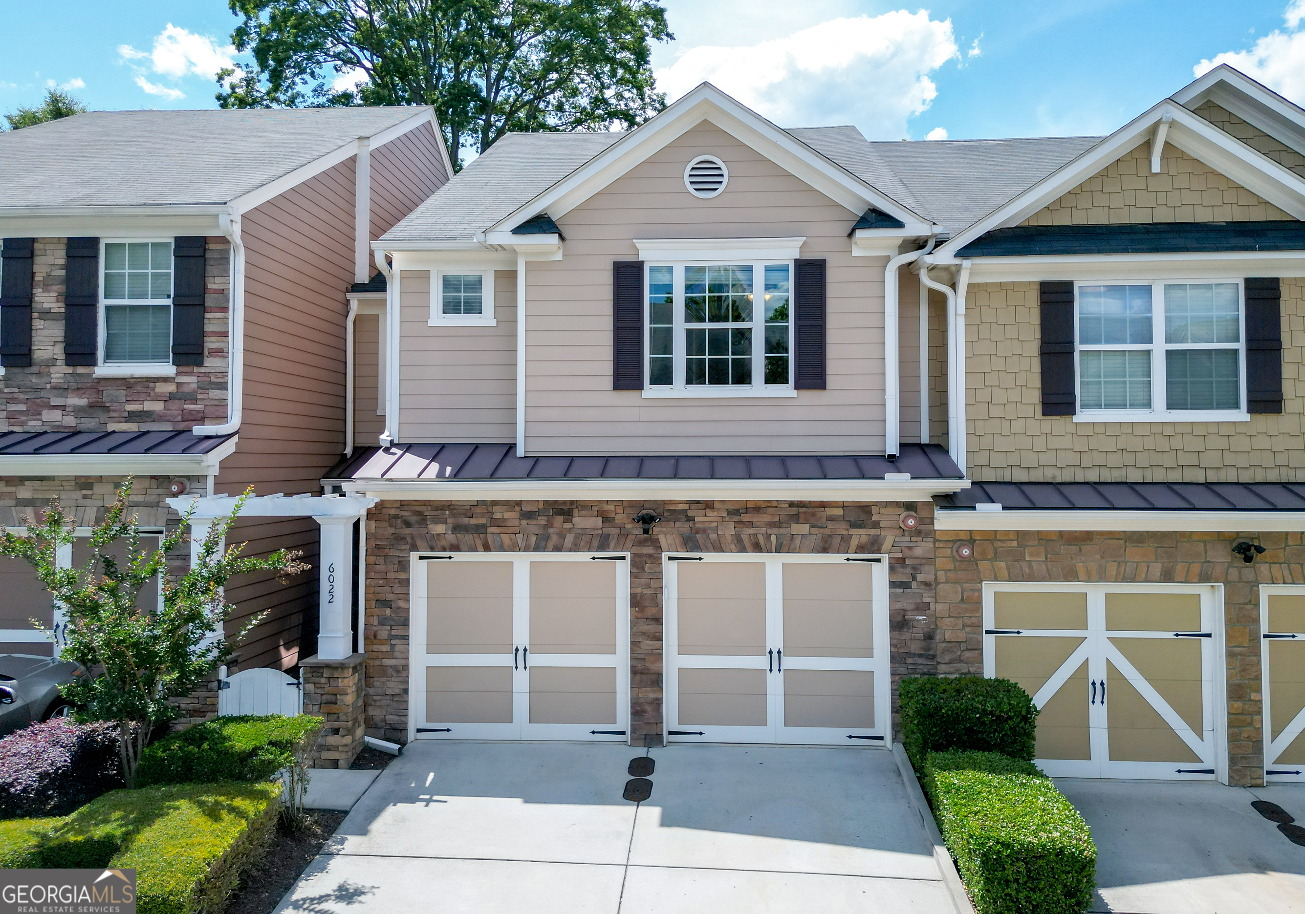 Photo 1 of 30 of 6022 Mayfield Way SE townhome