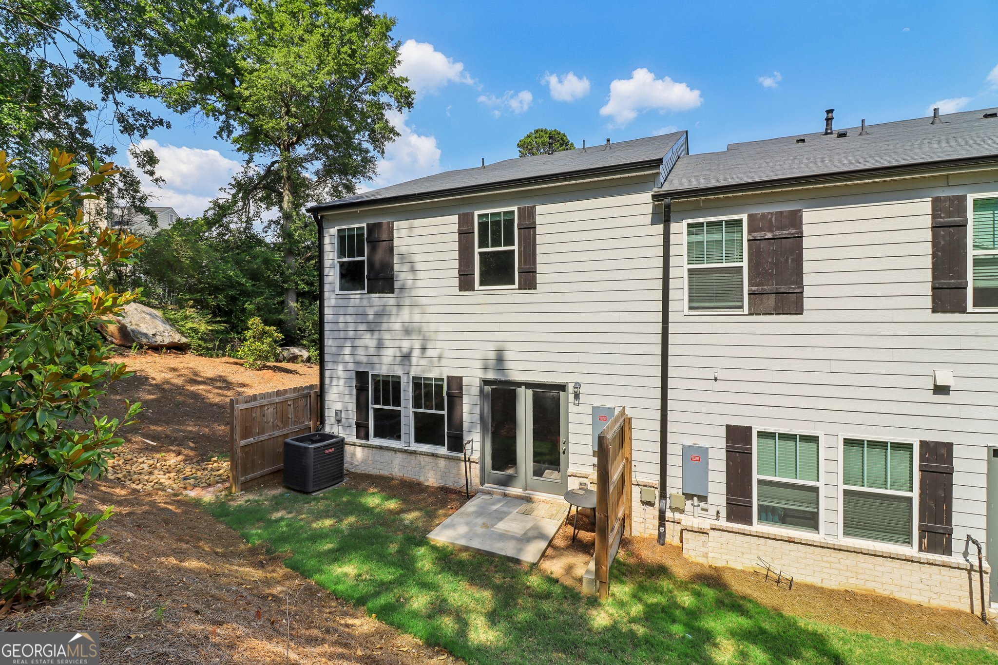 Photo 43 of 46 of 1379 Vayda Court townhome