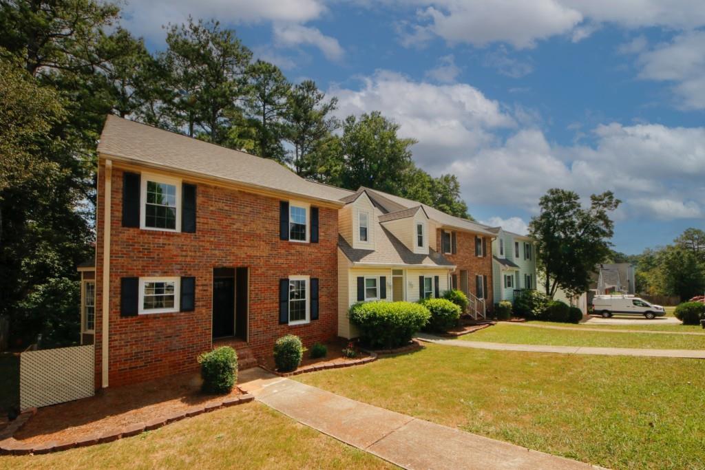 Photo 53 of 61 of 608 Manning Road SW townhome