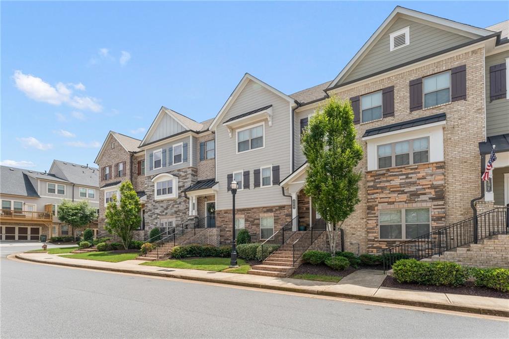 Photo 1 of 31 of 181 Marietta Walk Trace townhome