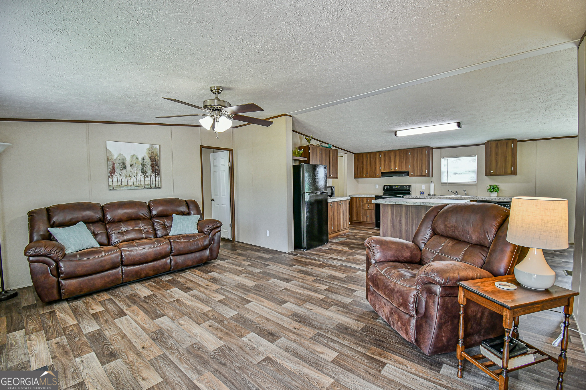 Photo 5 of 27 of 669 Pleasant Hill CIR mobile home