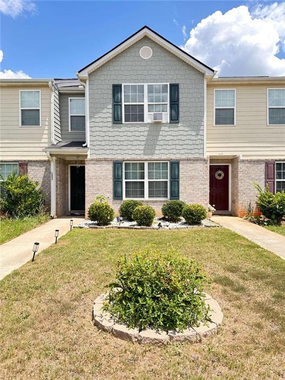 Photo 1 of 1 of 1520 Hydrangea Lane townhome