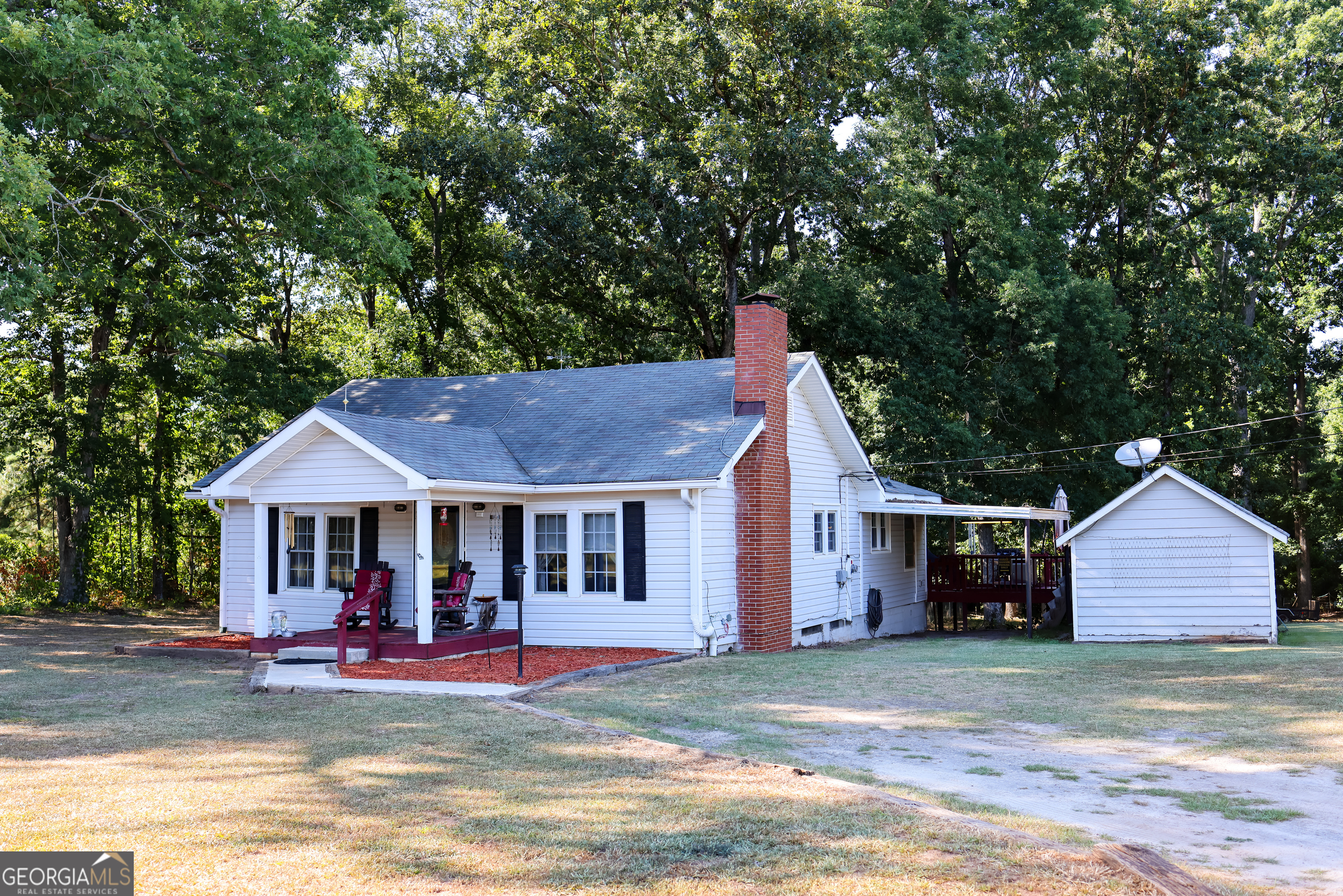 Photo 6 of 30 of 123 W Ola RD house