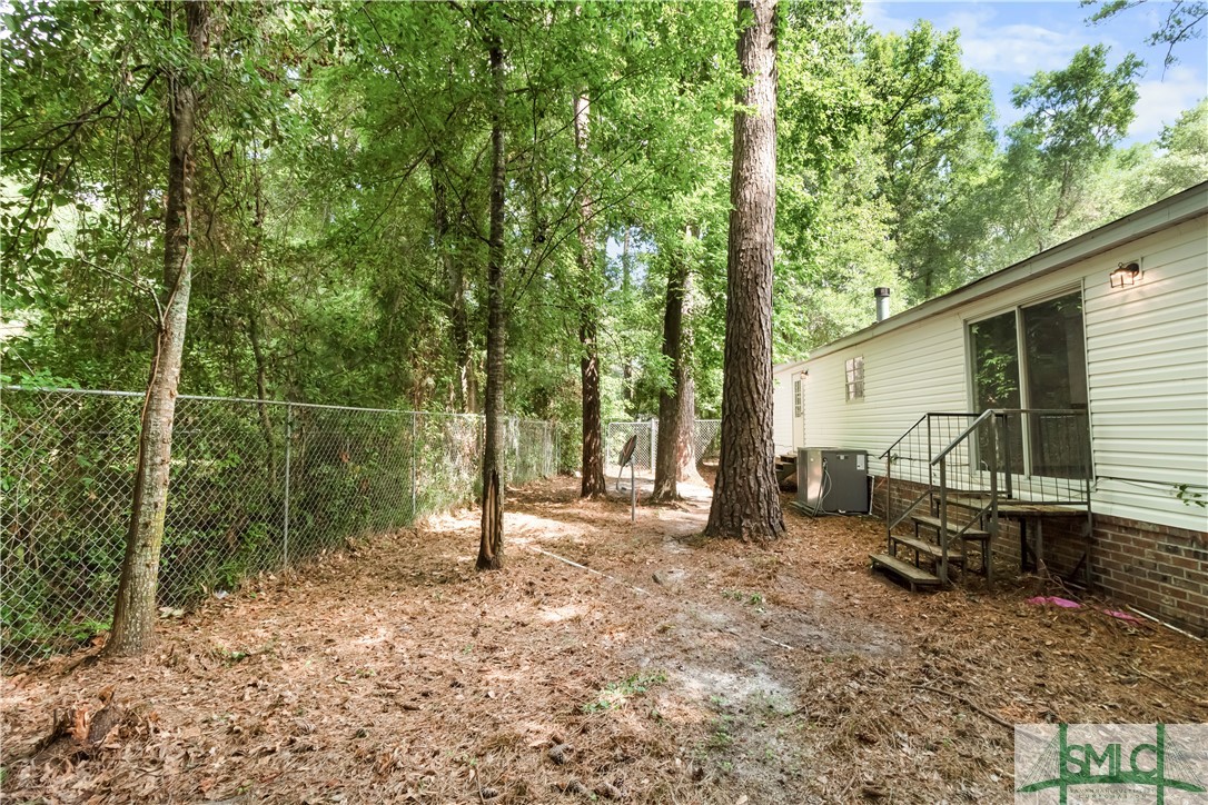 Photo 42 of 42 of 137 Green Oaks Court mobile home