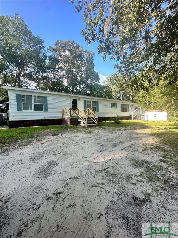 Photo 8 of 34 of 300 Deer Trail Lane mobile home