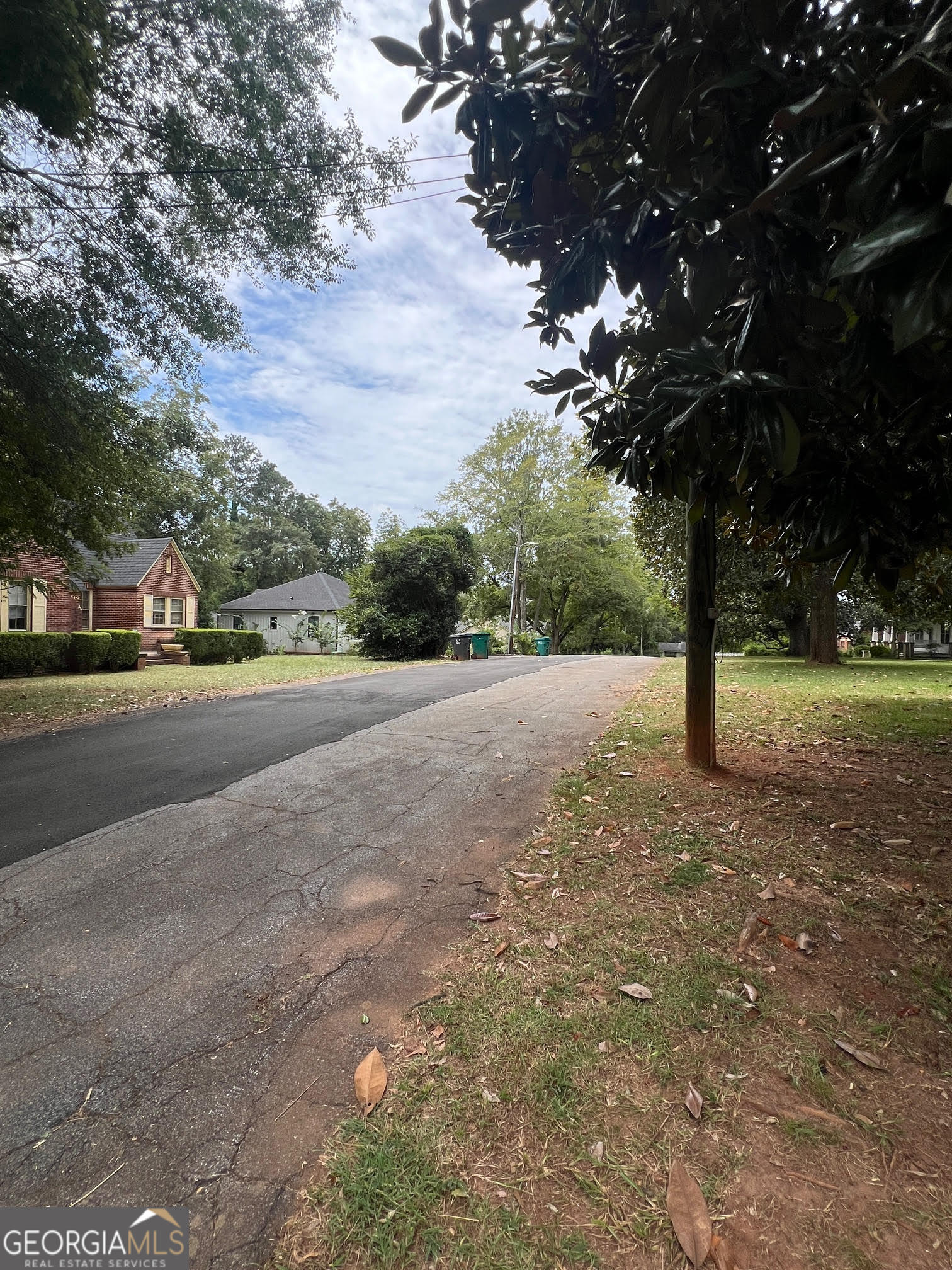 Photo 7 of 45 of 500 N Tattnall ST house