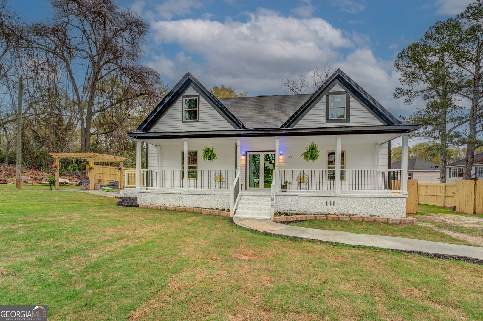 Photo 1 of 38 of 409 Pine Park ST house